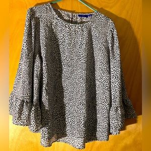 Black + White XL Blouse